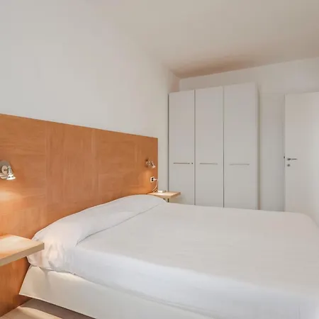 Hotiday Hotel apartamentowy Portoferraio