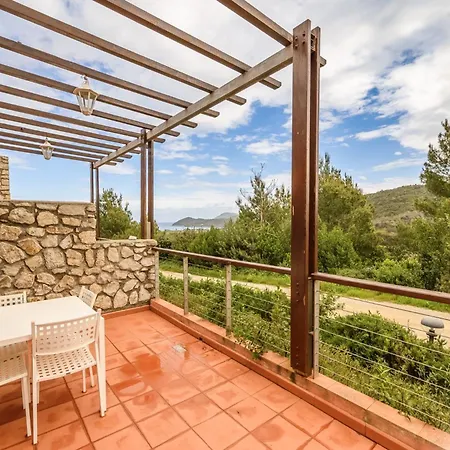 Hotiday Collection - Aparthotel Portoferraio